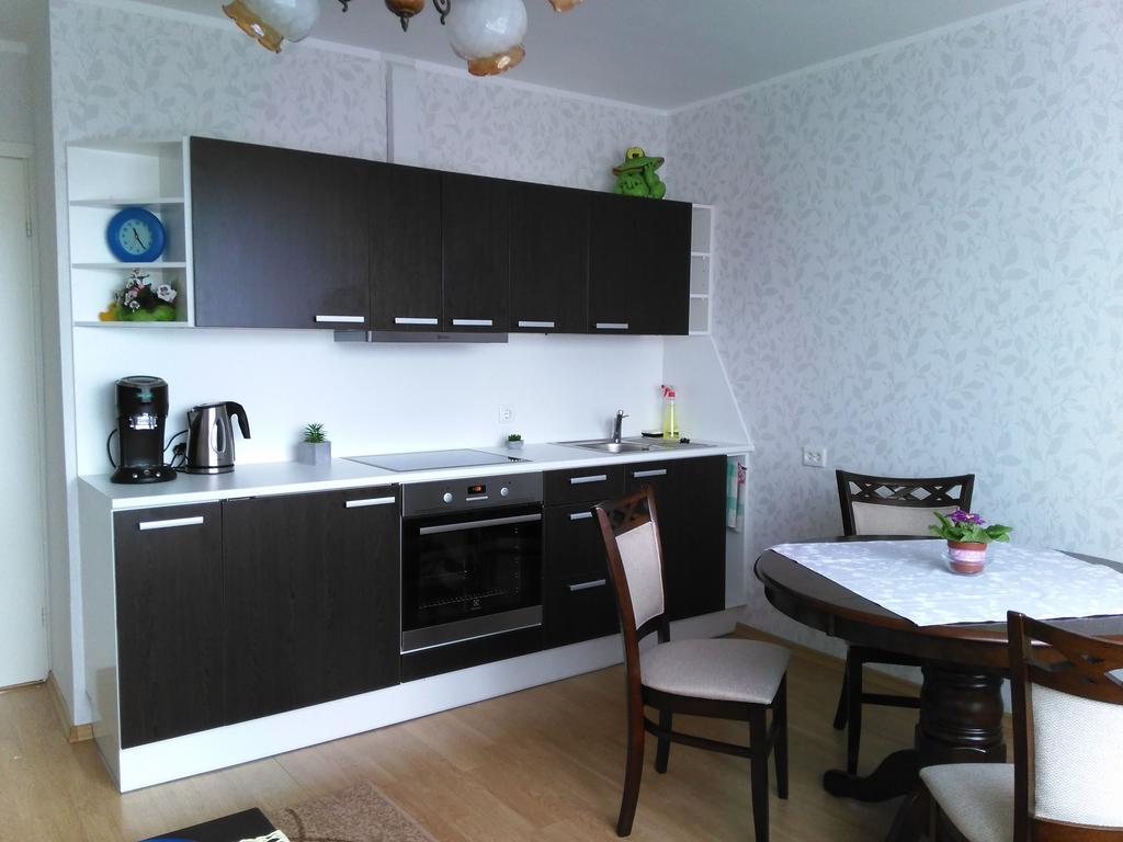 Gratarre Apartment Kuressaare Exterior photo